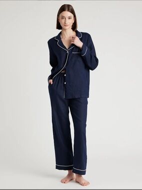 NWOT Quince 100% European Linen Long Sleeve Pajama Set with Piping